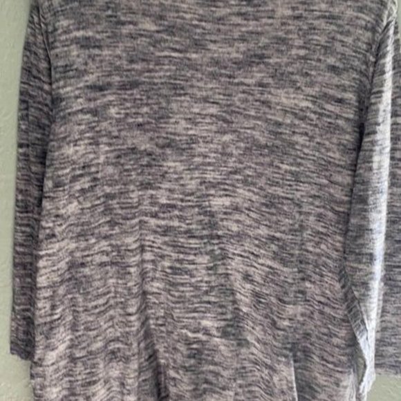 Blue and white sweater, size LP - Picture 5 of 5